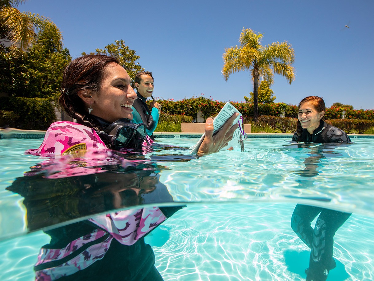 Divemaster trainee in pool